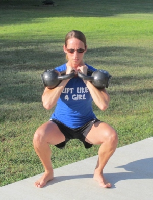 Double kettlebell best sale goblet squat